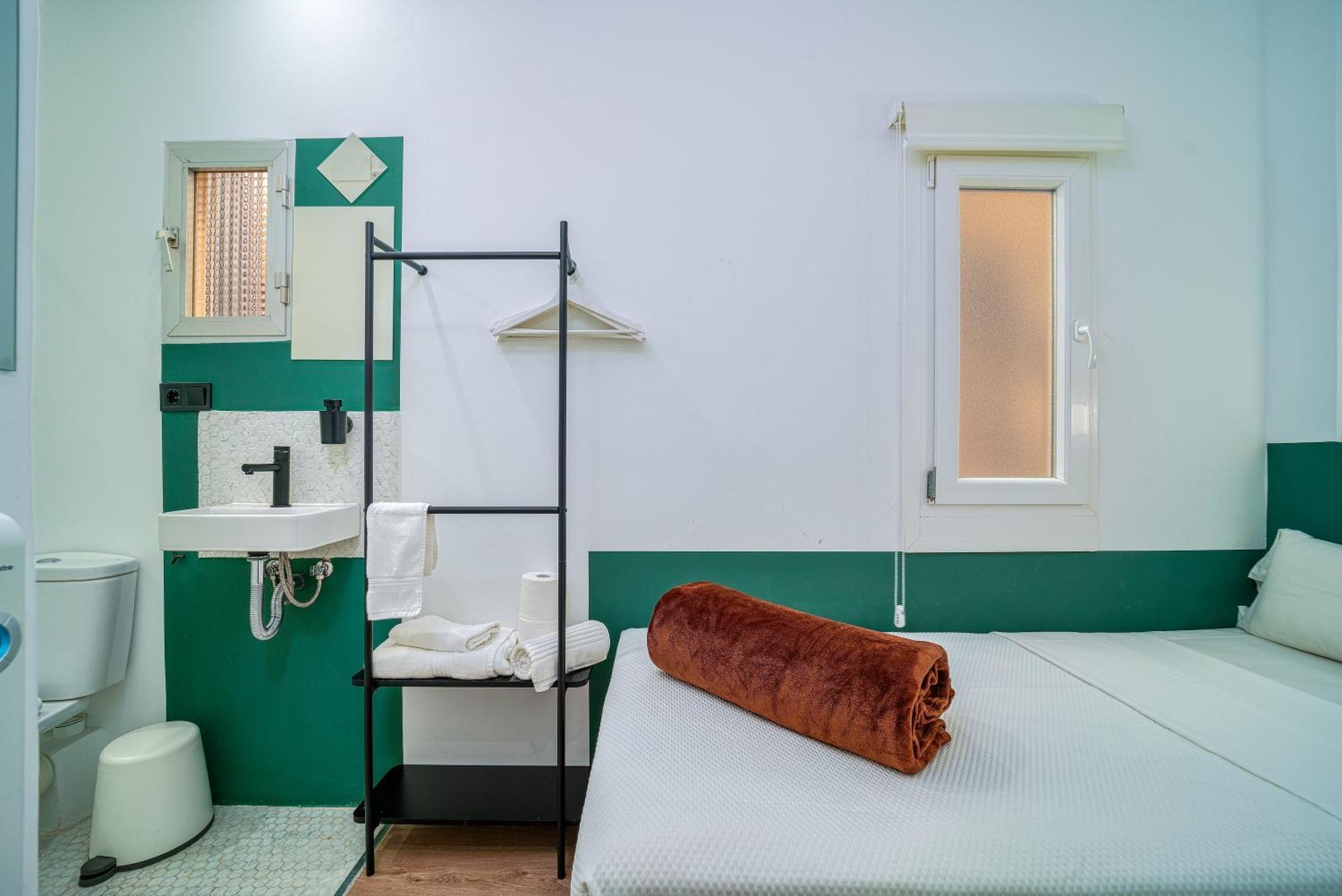 Angelitomad Hotel Madrid Eksteriør billede