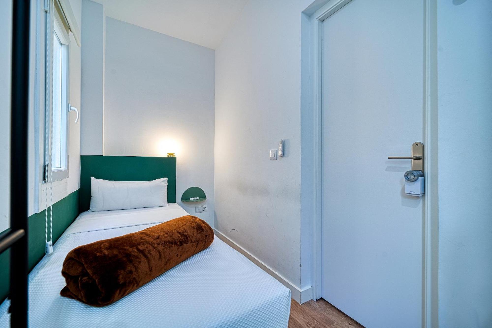 Angelitomad Hotel Madrid Eksteriør billede
