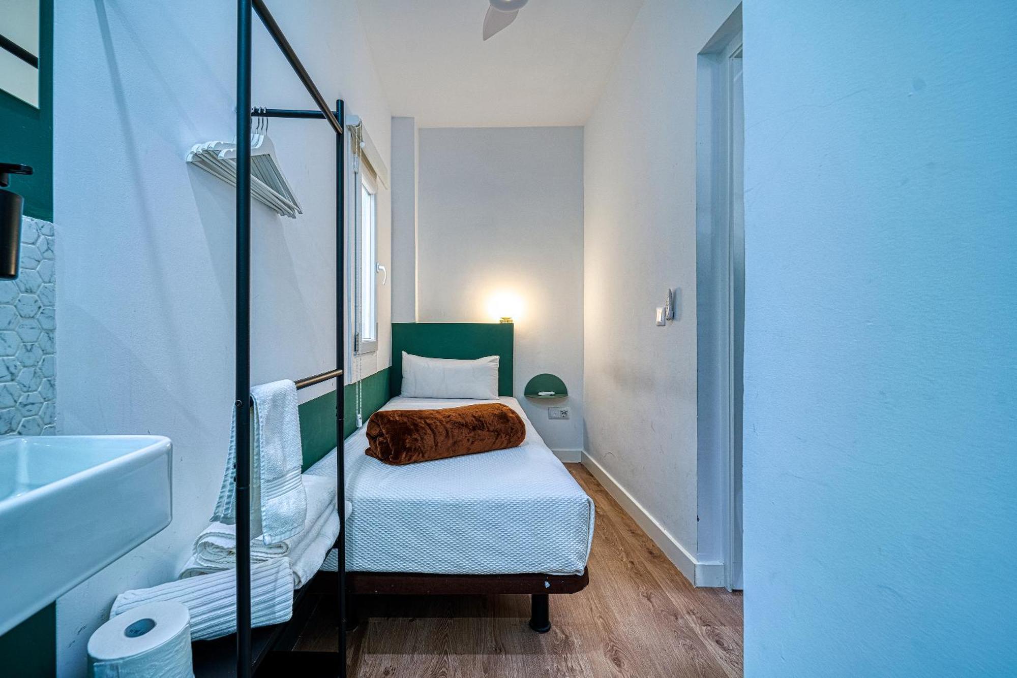 Angelitomad Hotel Madrid Eksteriør billede