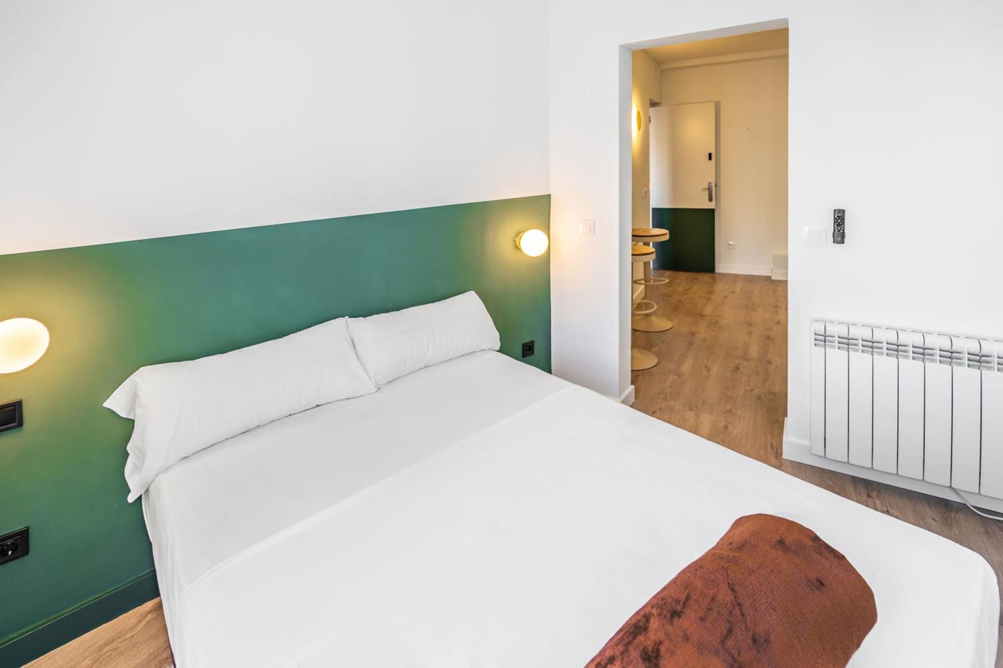 Angelitomad Hotel Madrid Eksteriør billede